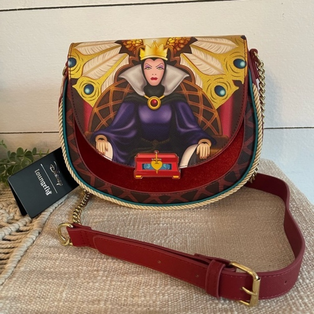 NWT Disney Loungefly Snow White Evil Queen Throne Crossbody Bag